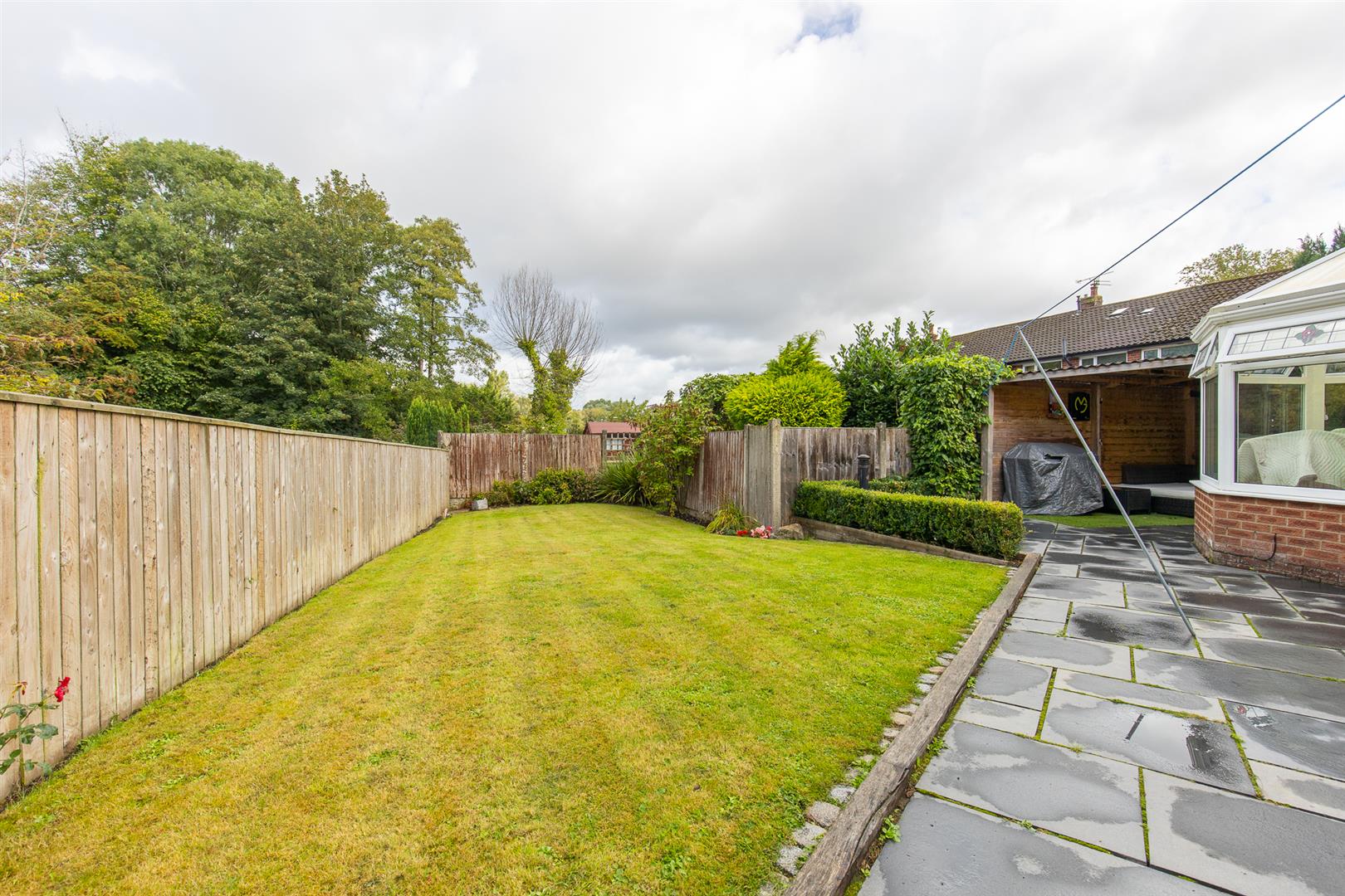 4 bed property in Slater Lane, Leyland
